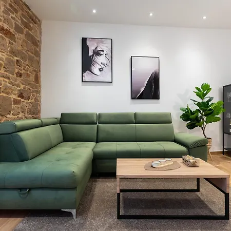 Apartment Beigestone Luxury Center By Belmont Realty Zadar
