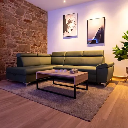 Apartment Beigestone Luxury Center By Belmont Realty Zadar